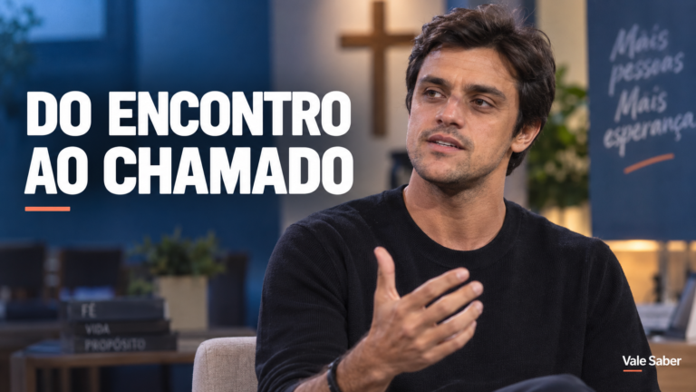Felipe Simas falando sobre sua conversão e caminhada de fé